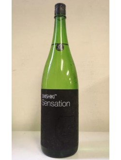 에미시키 토쿠준 센세이션4 블랙 나마 (1.8리터)笑四季 特別純米酒 黒ラベル
